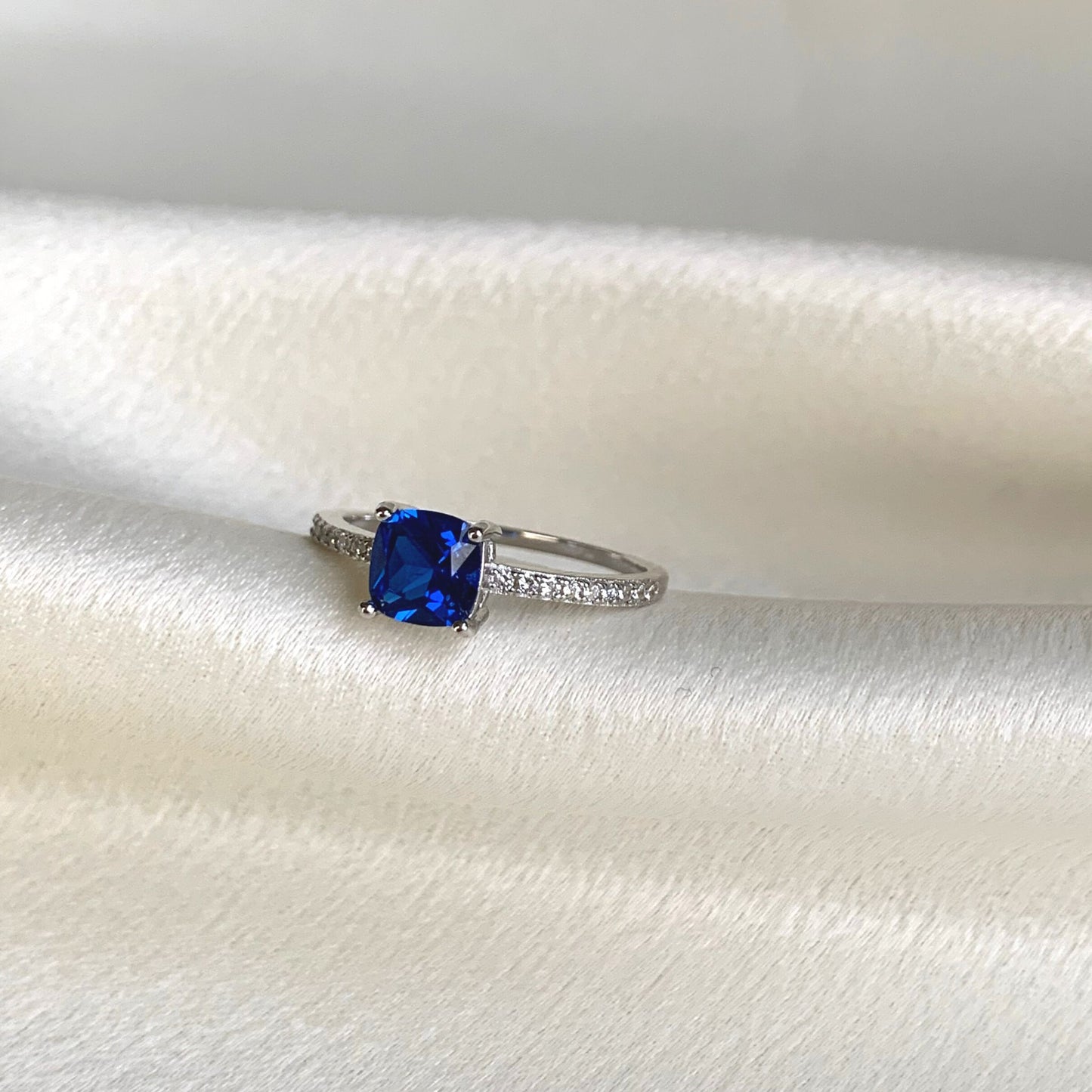 Cushion Ring with Lab Grown Sapphire