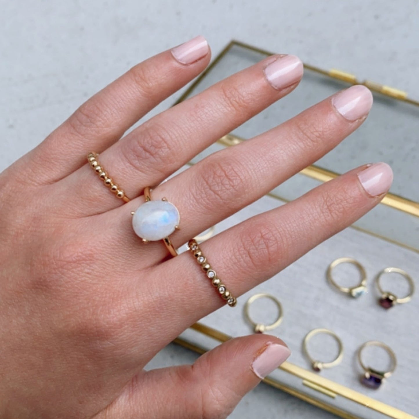 Pietra Ring with Moonstone