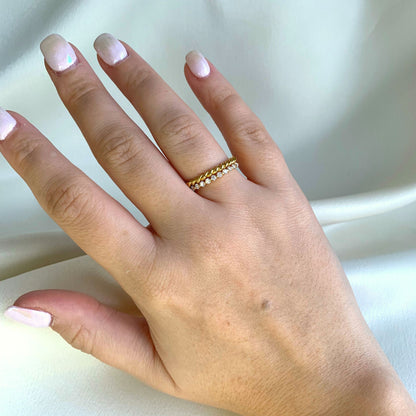 Semi Ring with Moissanites