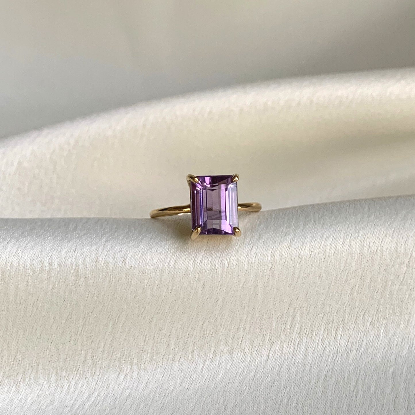 Pietra Ring with Amethyst